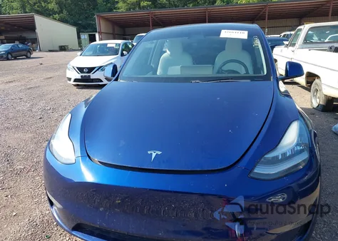 2020 Tesla Model Y Long Range Dual Motor All-Wheel Drive z USA, uszkodzony, nr VIN 5YJYGDEE5LF046424